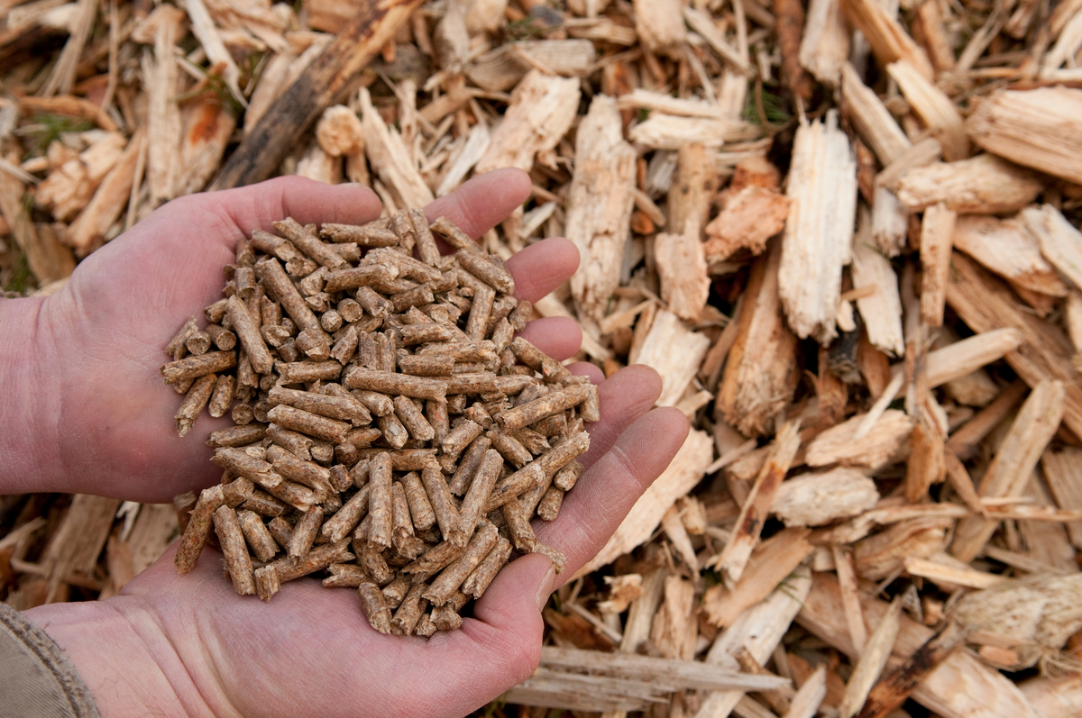 Wood pellets made from residuals