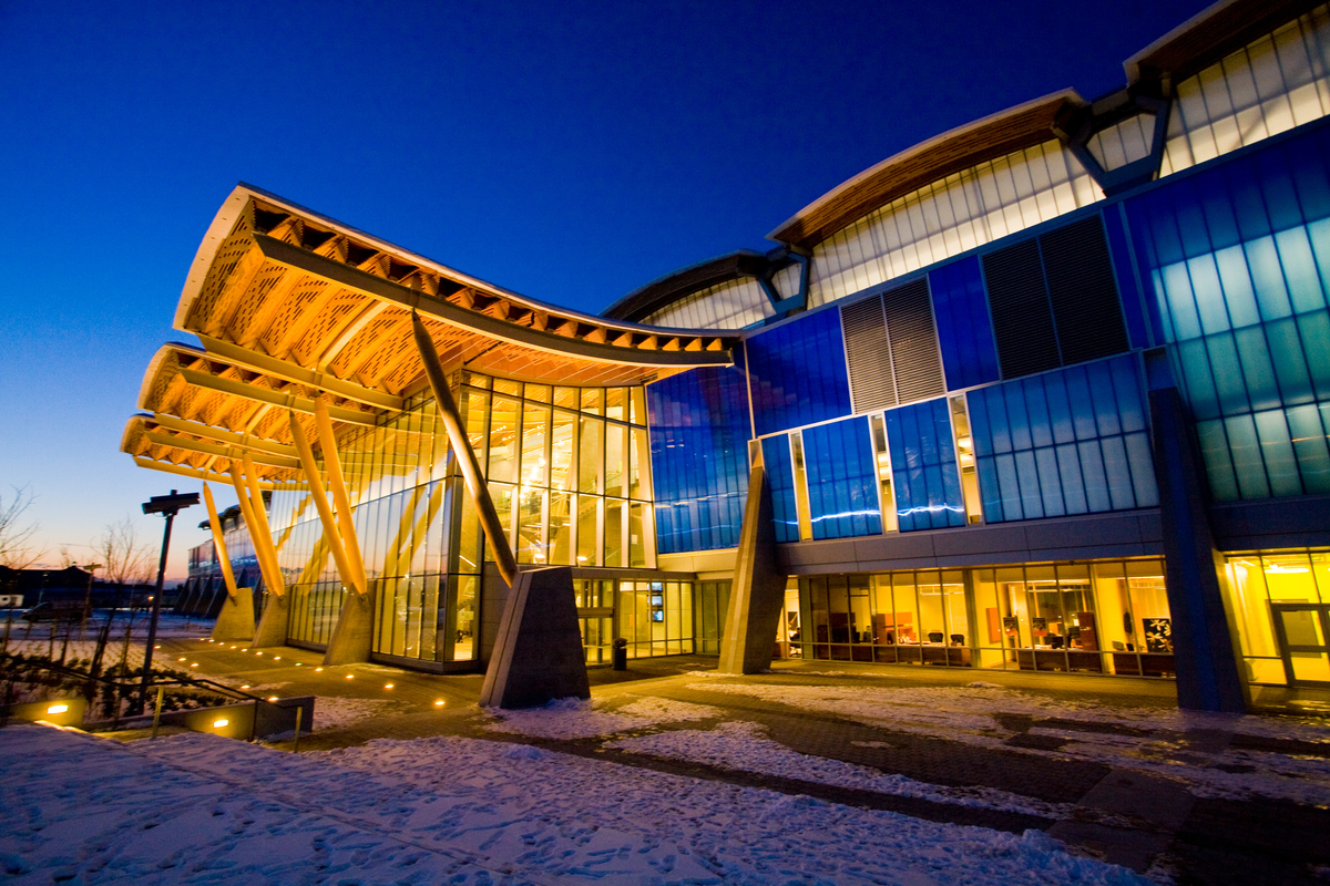 Glue-laminated timber (Glulam), solid-sawn heavy timbers, and wooden accents are featured in this vibrant exterior evening view of the 33,750 square meter Richmond Olympic OvalGlue-laminated timber (Glulam), solid-sawn heavy timbers, and wooden accents are featured in this vibrant exterior evening view of the 33,750 square meter Richmond Olympic Oval